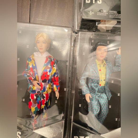 BTS all 7 dolls - Picture 4 of 6